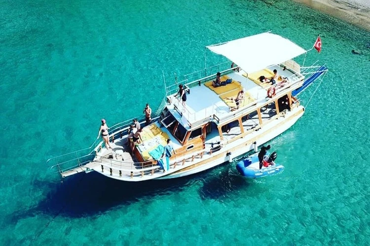 Fethiye Günübirlik Toplu Tekne Turları